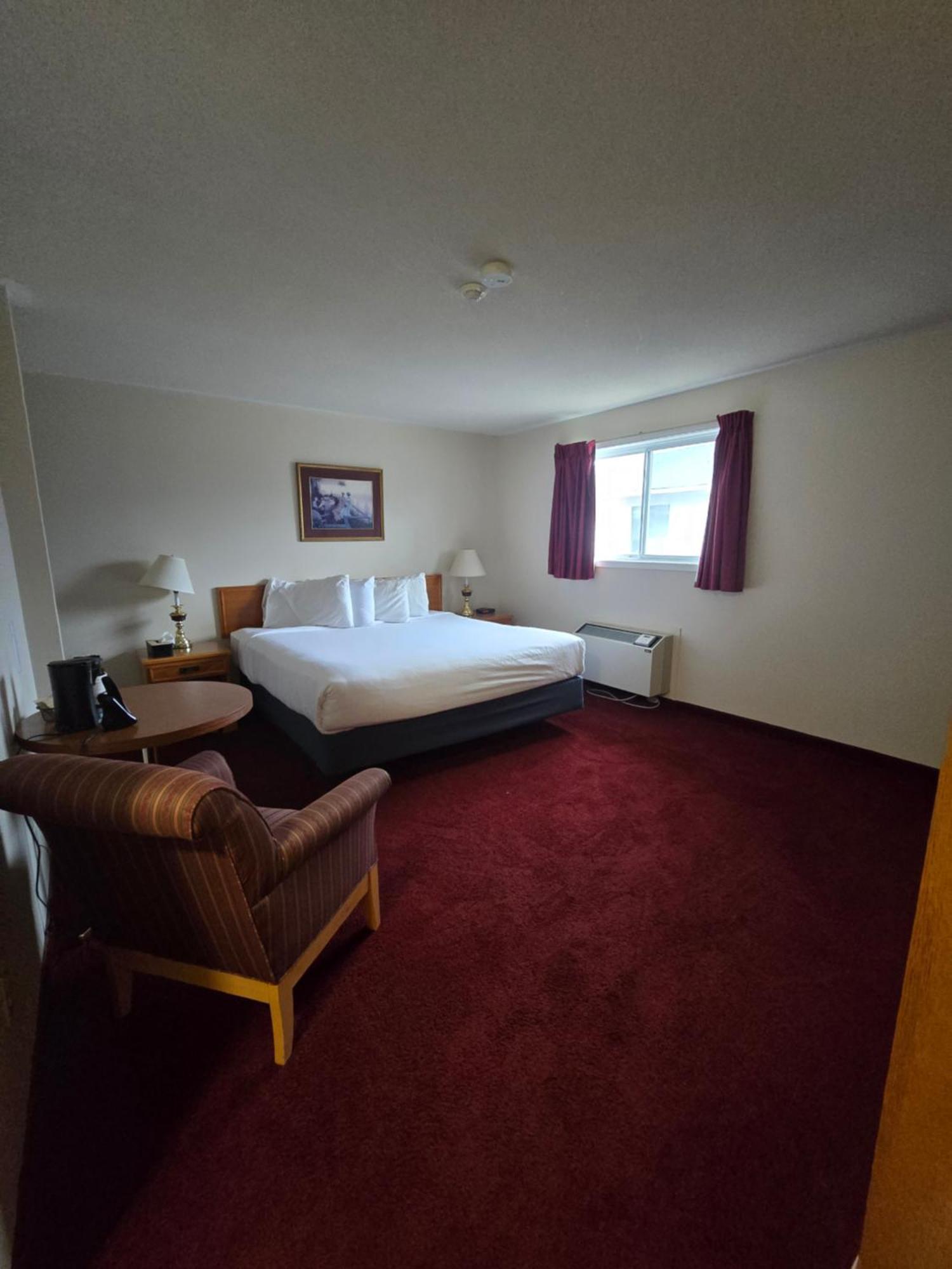 Travelodge By Wyndham Port Elgin Exterior photo
