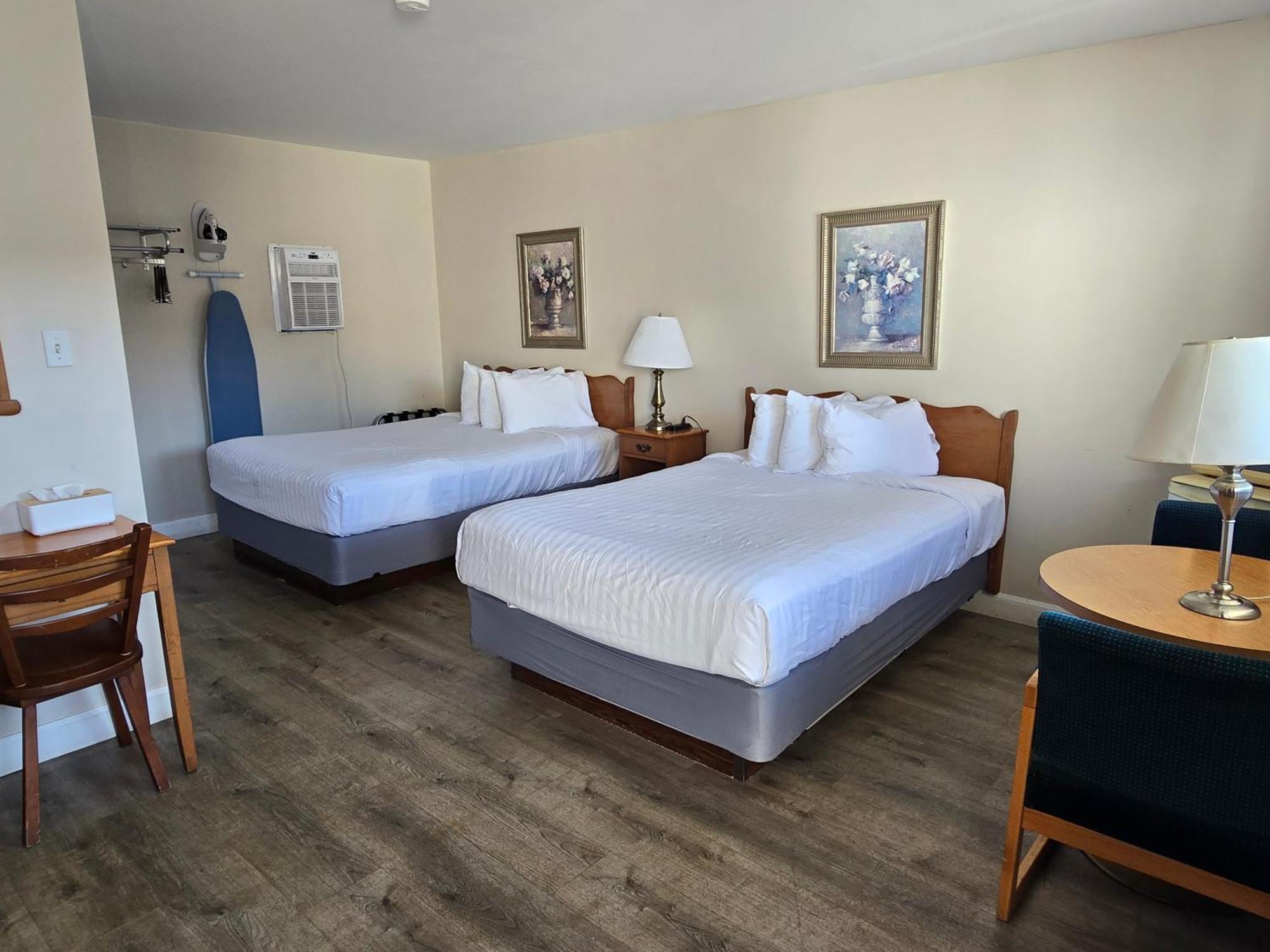 Travelodge By Wyndham Port Elgin Exterior photo